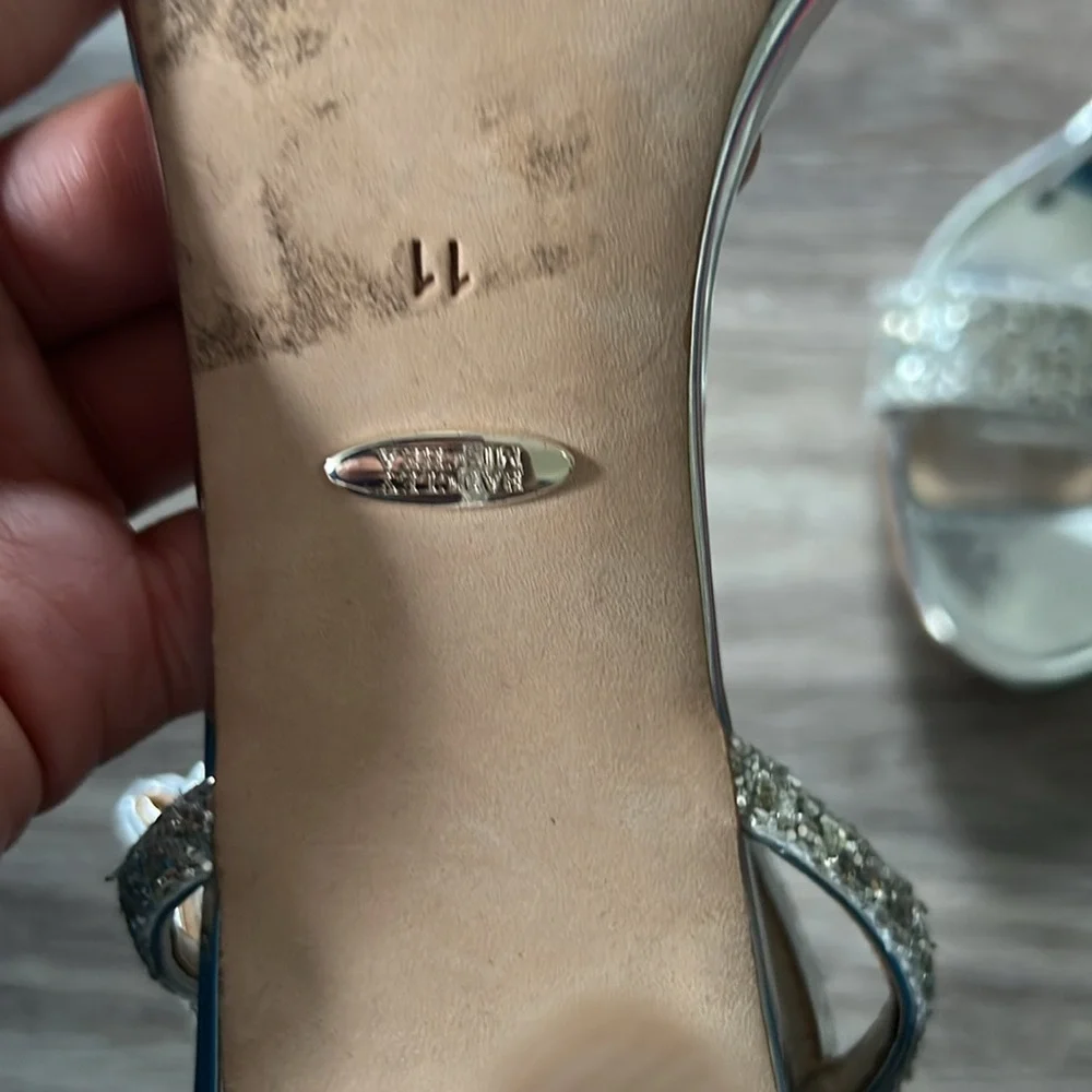 Badgley Mischka Olympia Embellished Glitter Sandals Silver Size 11